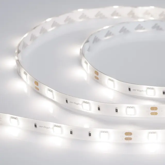 Светодиодная лента герметичная RTW-SE-B30-10mm 12V Day4000 (7.2 W/m, IP65, 5060, 5m), ракурс 3