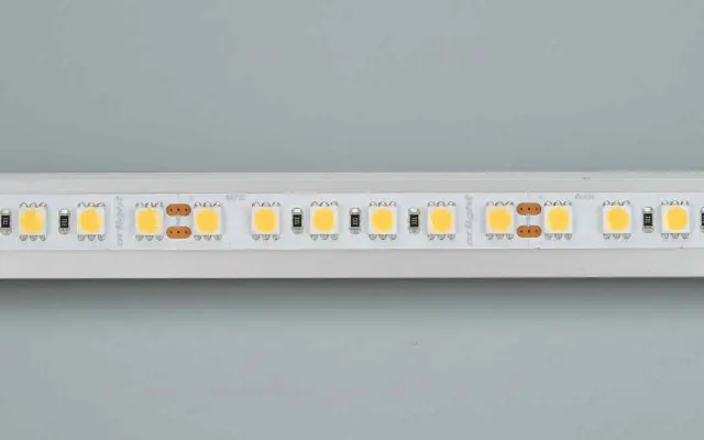 Светодиодная лента RT-B96-10mm 24V Day4000 (23 W/m, IP20, 5060, 5m), ракурс 5