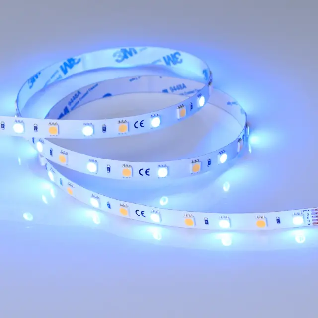 Светодиодная лента RT-B60-10mm 24V RGBW-Day (14.4 W/m, IP20, 5060, 5m), ракурс 4
