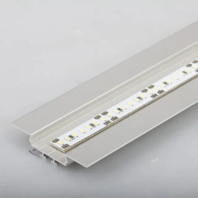 Профиль KLUS-LOCK-FM-2000 ANOD, ракурс 3