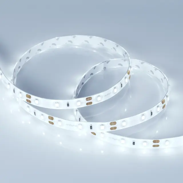 Светодиодная лента RTW 2-5000SE 12V Cool (2835, 300 LED, PRO), ракурс 2