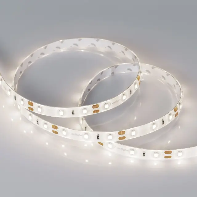 Светодиодная лента герметичная RTW-SE-A60-8mm 12V Day4000 (7.2 W/m, IP65, 2835, 5m), ракурс 3