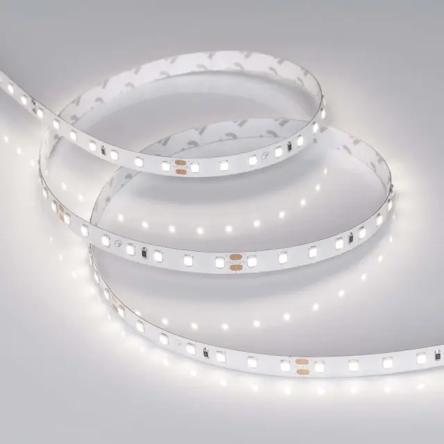 Светодиодная лента RT-A98-8mm 24V Day4000 CRI98 (10 W/m, IP20, 2835, 5m), ракурс 4