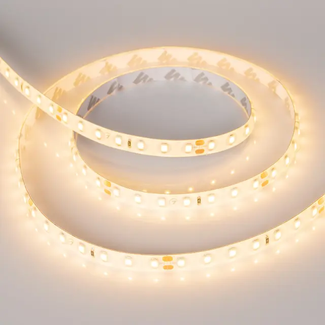 Светодиодная лента герметичная RTW-SE-A98-8mm 24V Warm3000 (10 W/m, IP65, 2835, 5m), ракурс 2