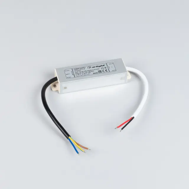 Блок питания ARPV-12015-B (12V, 1.3A, 15W), ракурс 2