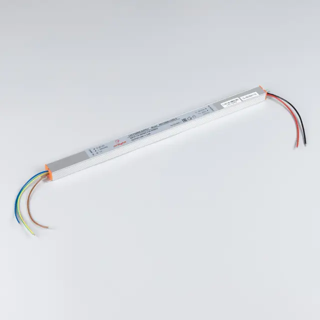 Блок питания ARV-24060-LONG-D (24V, 2.5A, 60W), ракурс 2