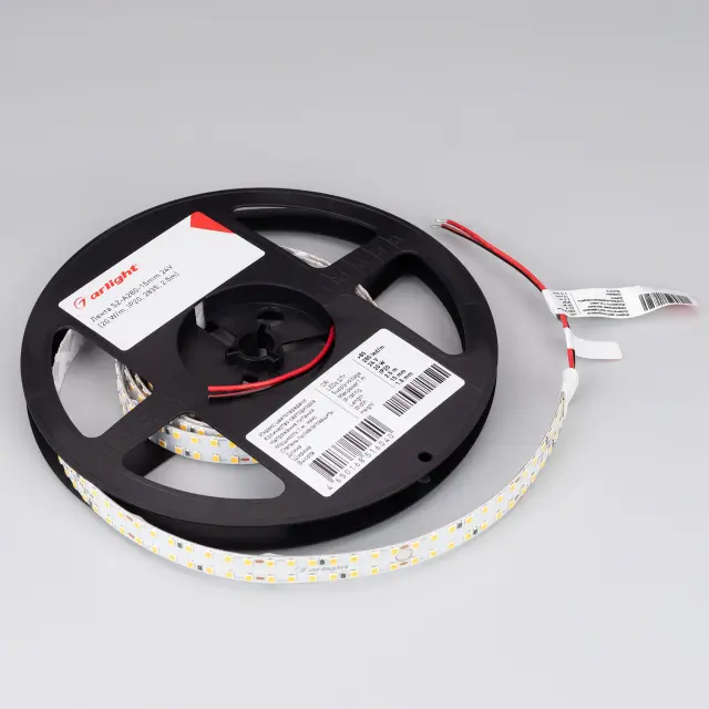 Светодиодная лента S2-A280-15mm 24V White6000 (20 W/m, IP20, 2835, 2.5m), ракурс 2