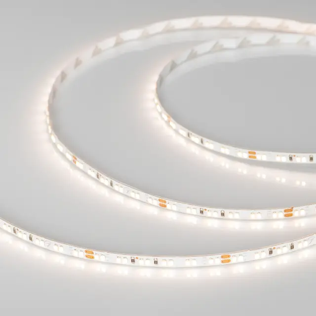 Светодиодная лента MICROLED-M240-4.5mm 24V White-CDW (9.6 W/m, IP20, 2216, 5m), ракурс 4