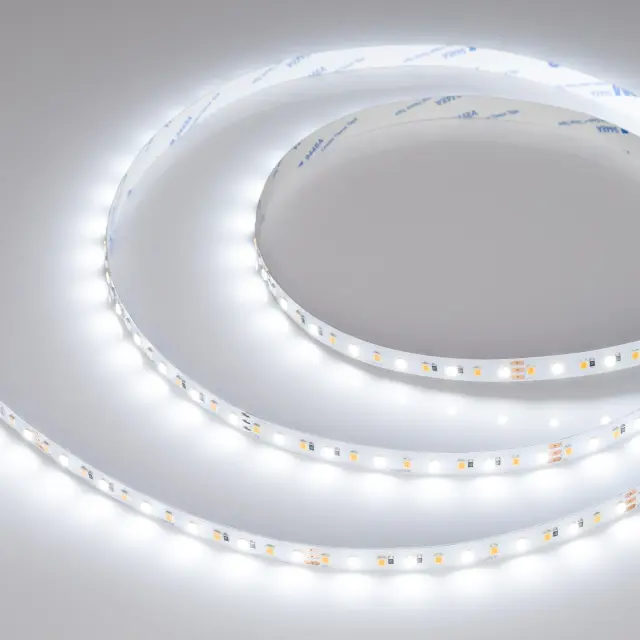 Светодиодная лента RT-A120-10mm 24V White-MIX (23 W/m, IP20, 2835, 5m), ракурс 4