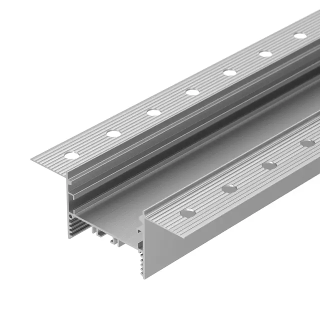 Профиль SL-LINIA45-FANTOM-2000 ANOD, ракурс 3
