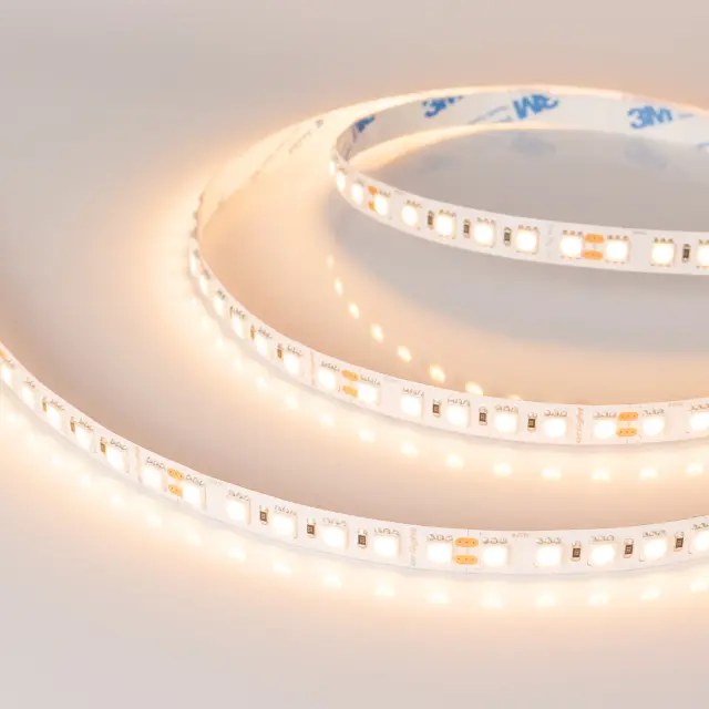 Светодиодная лента RT-B96-10mm 24V Warm3000 (23 W/m, IP20, 5060, 5m), ракурс 2