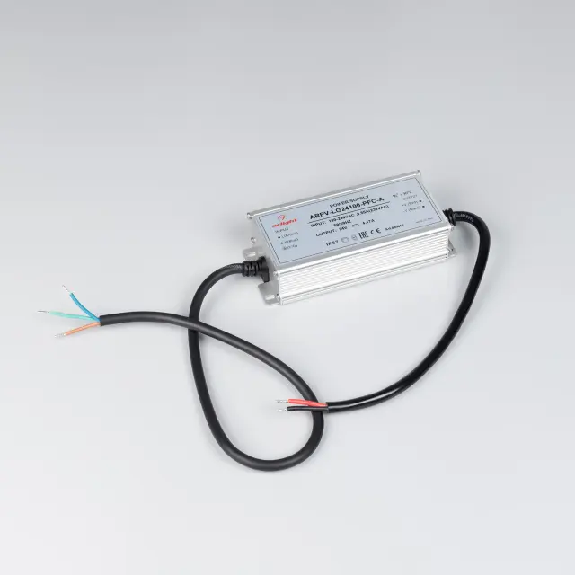 Блок питания ARPV-LG24100-PFC-A (24V, 4.17A, 100W), ракурс 2