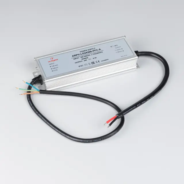 Блок питания ARPV-LG24200-PFC-A (24V, 8.3A, 200W), ракурс 2