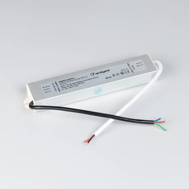 Блок питания ARPV-LG24060-SLIM-PFC-D (24V, 2.5A, 60W), ракурс 2