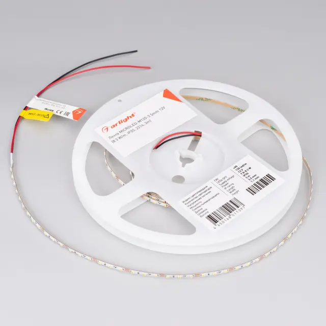 Светодиодная лента MICROLED-M120-3.5mm 12V Day5000 (8.3 W/m, IP20, 2216, 3m), ракурс 3