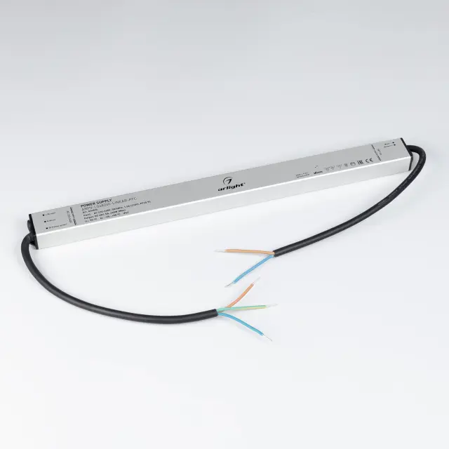 Блок питания ARPV-LG48240-LINEAR-PFC (48V, 5A, 240W), ракурс 3