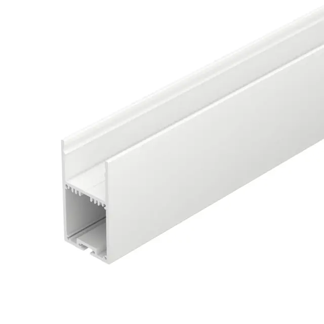 Профиль с экраном SL-LINE-3667-2500 WHITE+OPAL, ракурс 3