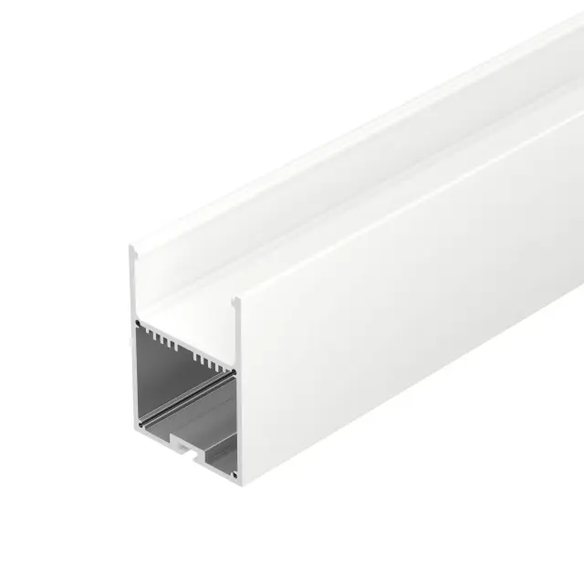 Профиль с экраном SL-LINE-4970-2500 WHITE+OPAL, ракурс 2
