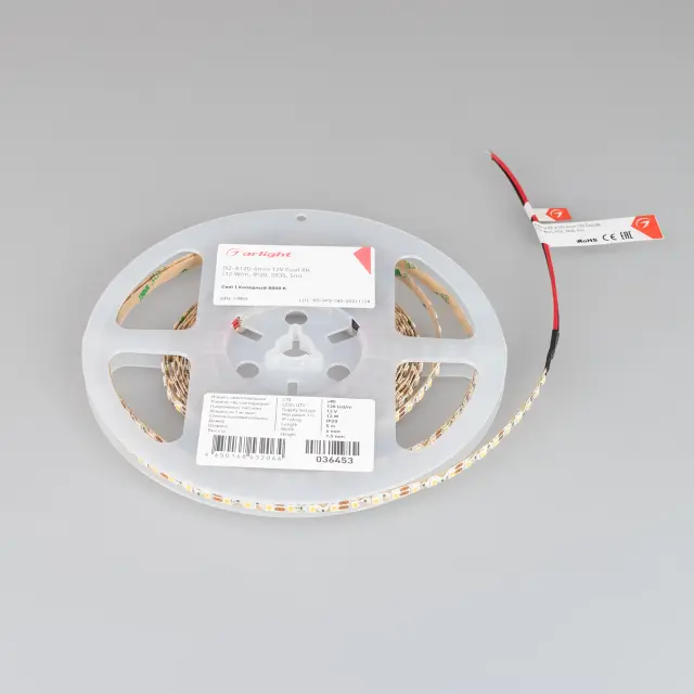 Светодиодная лента RZ-A120-6mm 12V Cool 8K (12 W/m, IP20, 2835, 5m), ракурс 3