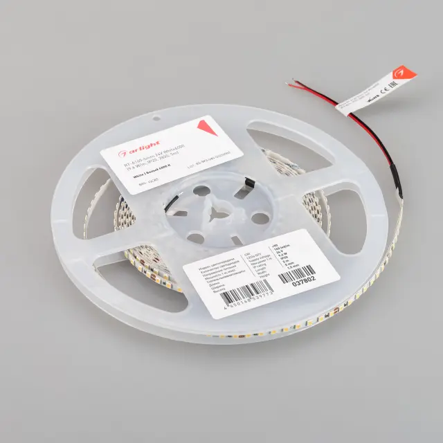 Светодиодная лента RT-A160-5mm 24V White6000 (9.6 W/m, IP20, 2835, 5m), ракурс 2