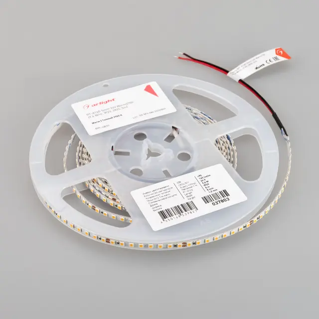 Светодиодная лента RT-A160-5mm 24V Warm2700 (9.6 W/m, IP20, 2835, 5m), ракурс 3