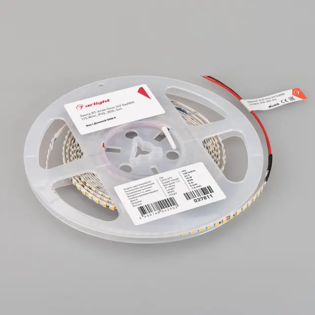 Светодиодная лента RT-A160-5mm 24V Day5000 (15 W/m, IP20, 2835, 5m), ракурс 3
