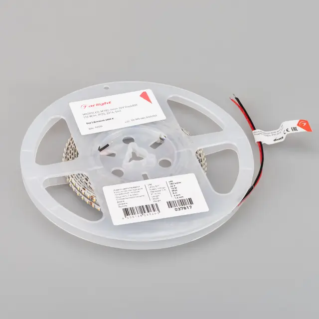 Светодиодная лента MICROLED-M182-4mm 24V Day4000 (10 W/m, IP20, 2216, 5m), ракурс 3