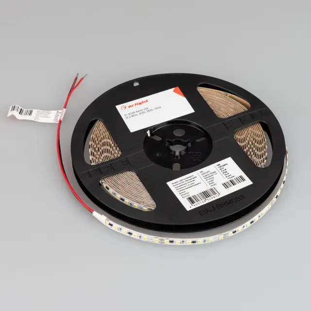 Светодиодная лента IC-A120-8mm 24V Day5000 (9.6 W/m, IP20, 2835, 10m), ракурс 2