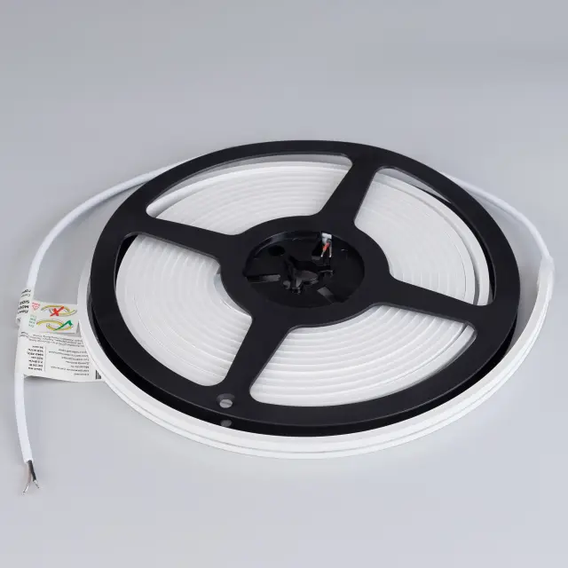 Гибкий неон MOONLIGHT-SIDE-A168-4x10mm 24V Green (7.2 W/m, IP65, 5m, wire x2), ракурс 4