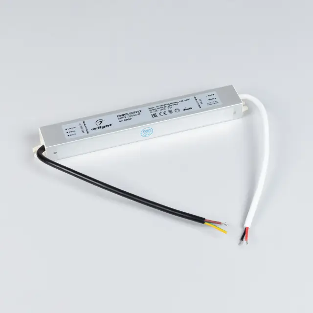 Блок питания ARPV-05040-B (5V, 8.0A, 40W), ракурс 2