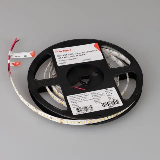 Светодиодная лента RT-A192-10mm 24V Warm3500 (17.6 W/m, IP20, 2835, 5m), ракурс 3