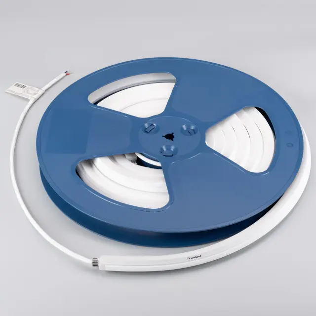 Гибкий неон MOONLIGHT-3D-A168-15x15mm 24V Day4500 (7.2 W/m, IP67, 2835, 5m, wire x1), ракурс 4