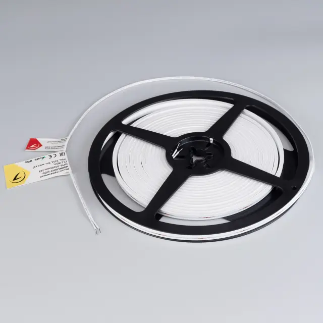 Гибкий неон MOONLIGHT-SIDE-M196-03x06mm 24V Warm2700 (7.2 W/m, IP54, 2216, 5m, wire x2), ракурс 3