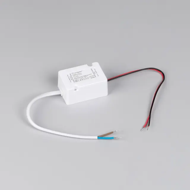 Блок питания ARPV-SP-24012 (24V, 0.5A, 12W), ракурс 2