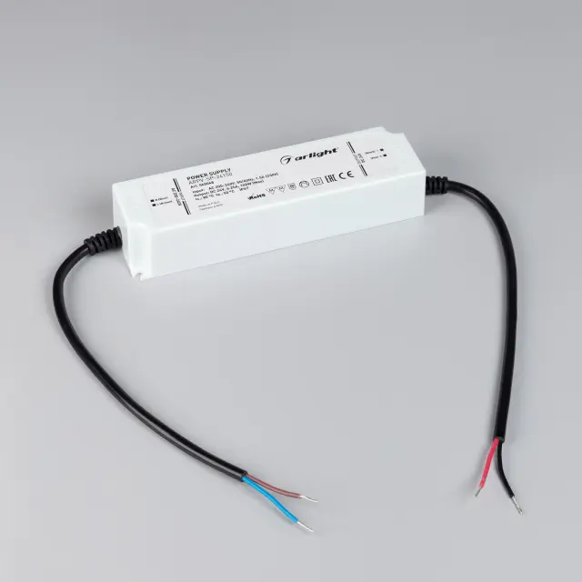 Блок питания ARPV-SP-24150 (24V, 6.25A, 150W), ракурс 2