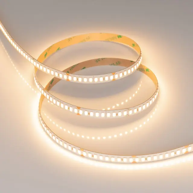 Светодиодная лента ULTRA-C180-10mm 24V Warm3000 (19.2 W/m, IP20, 5630, 5m), ракурс 2