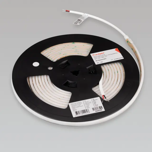Светодиодная лента герметичная RTW-PSW-A120-10mm 24V Day4000 (9.6 W/m, IP67, 2835, 5m), ракурс 4