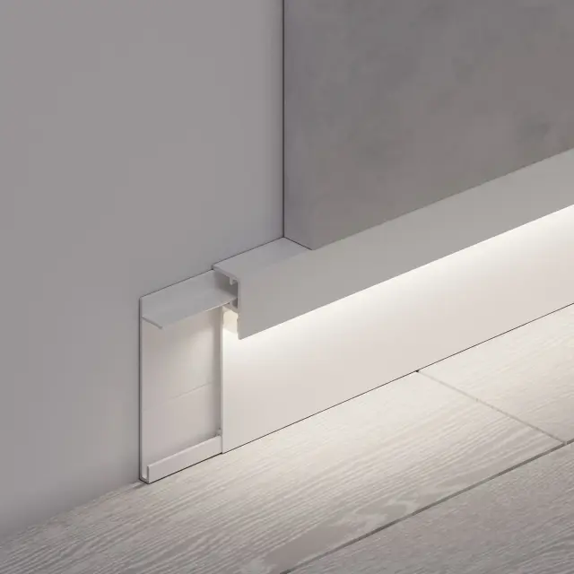 Профиль PLINTUS-H54B-2000 WHITE, ракурс 4