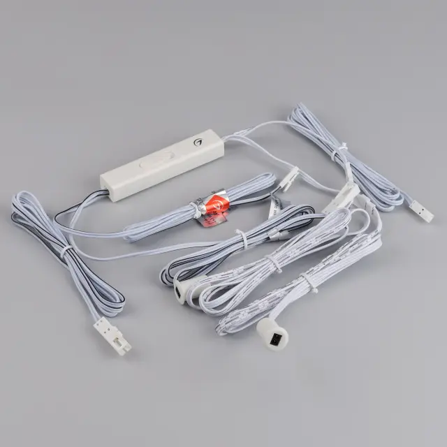 ИК-датчик SR-PRIME-RECESSED-IRD/H-R11-WH (12-24V, 48-96W, DOOR/HAND), ракурс 2