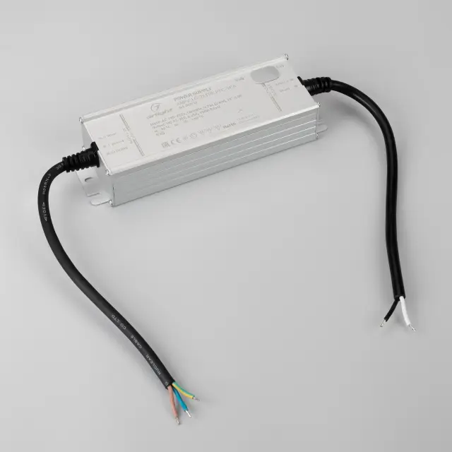 Блок питания ARPV-LG-24150-PFC-VCA (22-26V, 6.25A, 150W), ракурс 2