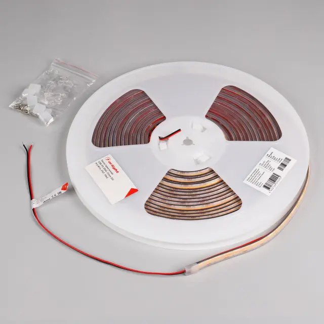 Светодиодная лента герметичная COB-PS-X560-12mm 24V White6000 (9.6 W/m, IP67, 10m), ракурс 2