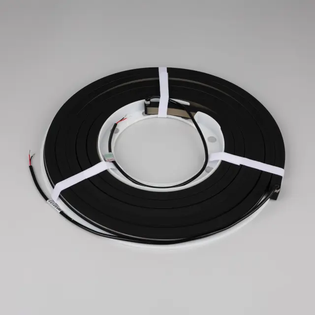 Гибкий неон NOVA-TOP-BLACK-A120-16x15mm 24V Warm2700 (10 W/m, IP67, 2835, 5m, wire x2), ракурс 4