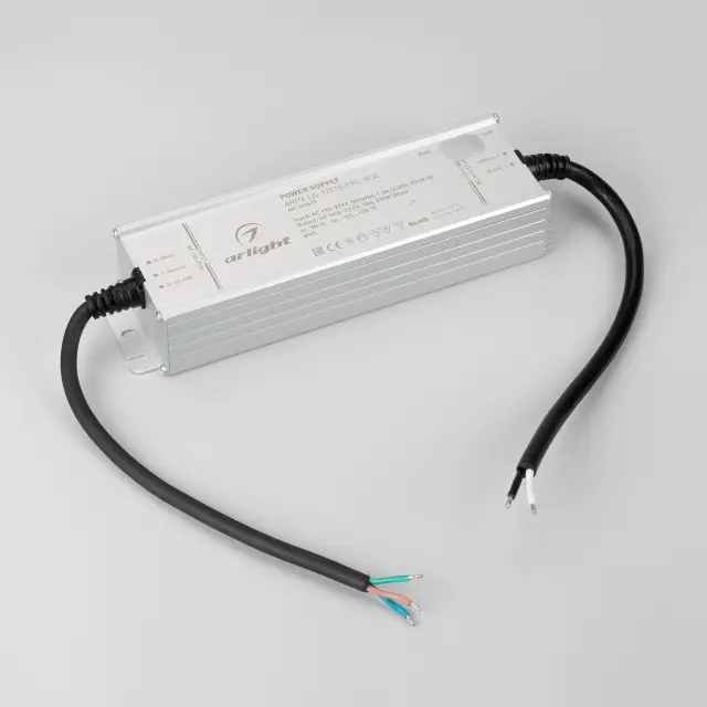 Блок питания ARPV-LG-12215-PFC-VCA (10.5-13.5V, 18A, 215W), ракурс 2