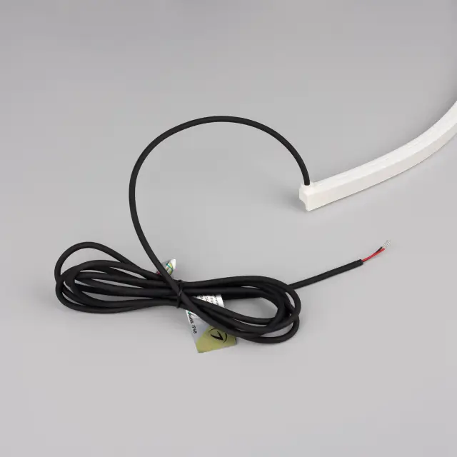 Гибкий неон NOVA-TOP-PU-A120-16x15mm 24V Warm3000 (10 W/m, IP68, 1m, wire x1), ракурс 3