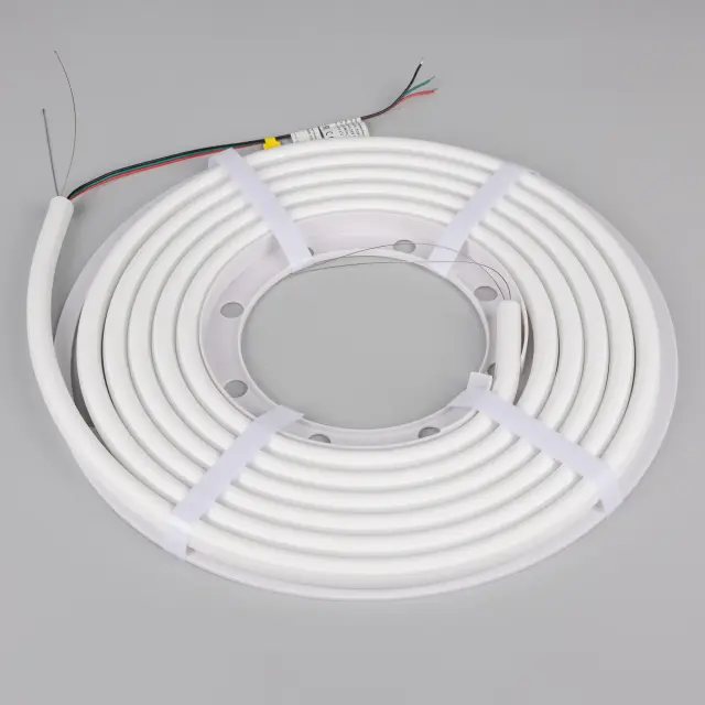 Гибкий неон SPI-WAVE-TOP-G200-18x15mm 12V RGB PX2 (26 W/m, IP54, 5m, wire x1), ракурс 4