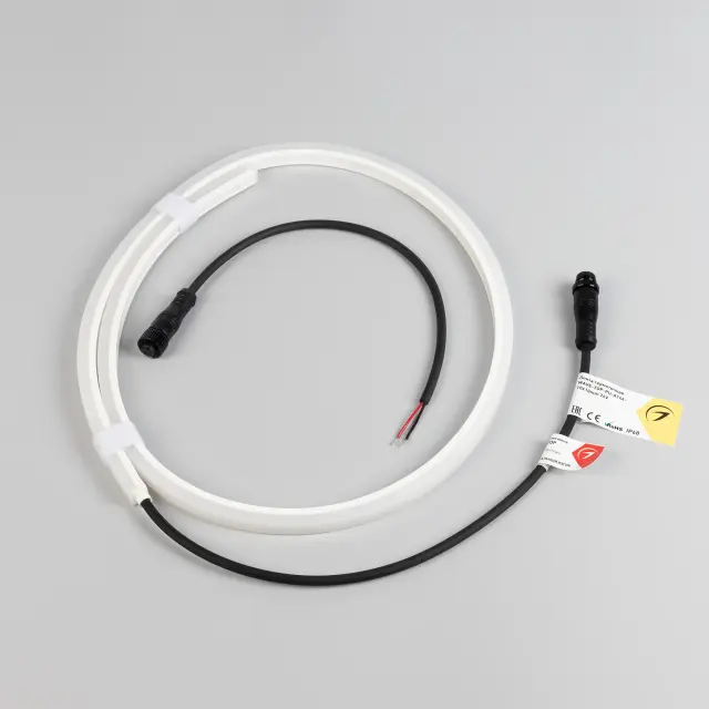 Гибкий неон WAVE-TOP-PU-A144-10x10mm 24V Warm3500 (5 W/m, IP68, 1m, wire x1), ракурс 3