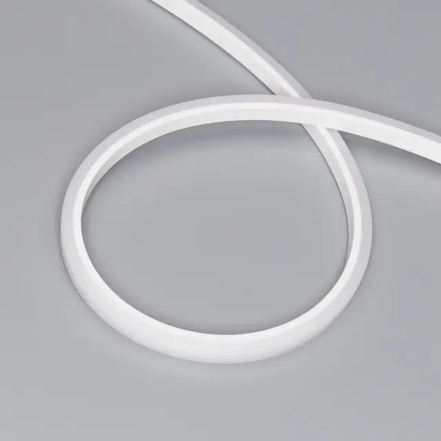 Гибкий неон WAVE-TOP-PU-A144-10x10mm 24V Warm2700 (5 W/m, IP68, 3m, wire x1), ракурс 3