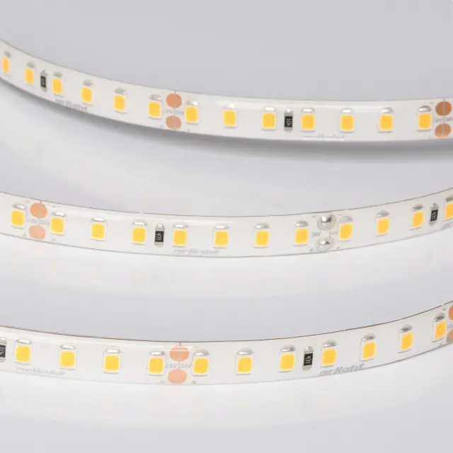 Светодиодная лента герметичная RTW-SE-A140-8mm 24V White6000 (5 W/m, IP65, 5m), ракурс 2