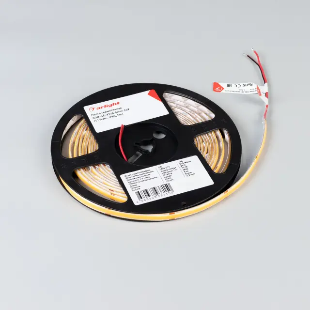 Светодиодная лента герметичная COB-SE-X378-8mm 24V Warm3000 (11 W/m, IP65, 5m), ракурс 3