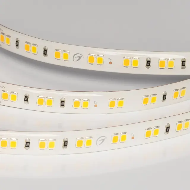 Светодиодная лента герметичная RTW-SE-A140-10mm 24V Day-MIX (14.4 W/m, IP65, 2835, 5m), ракурс 4
